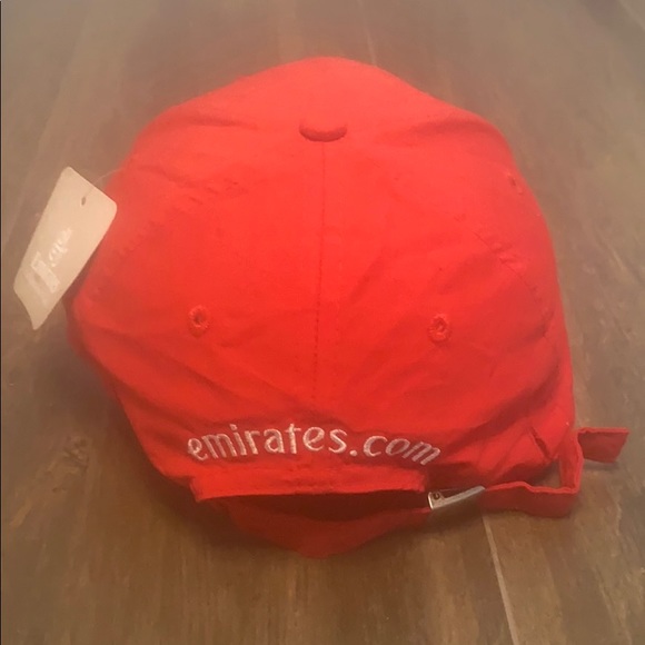 Fly Emirates hat NWT - Picture 2 of 2